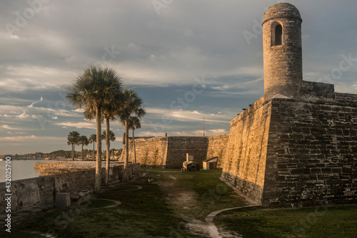 St, Augustine, FL: Castillo National Monument during sunrise