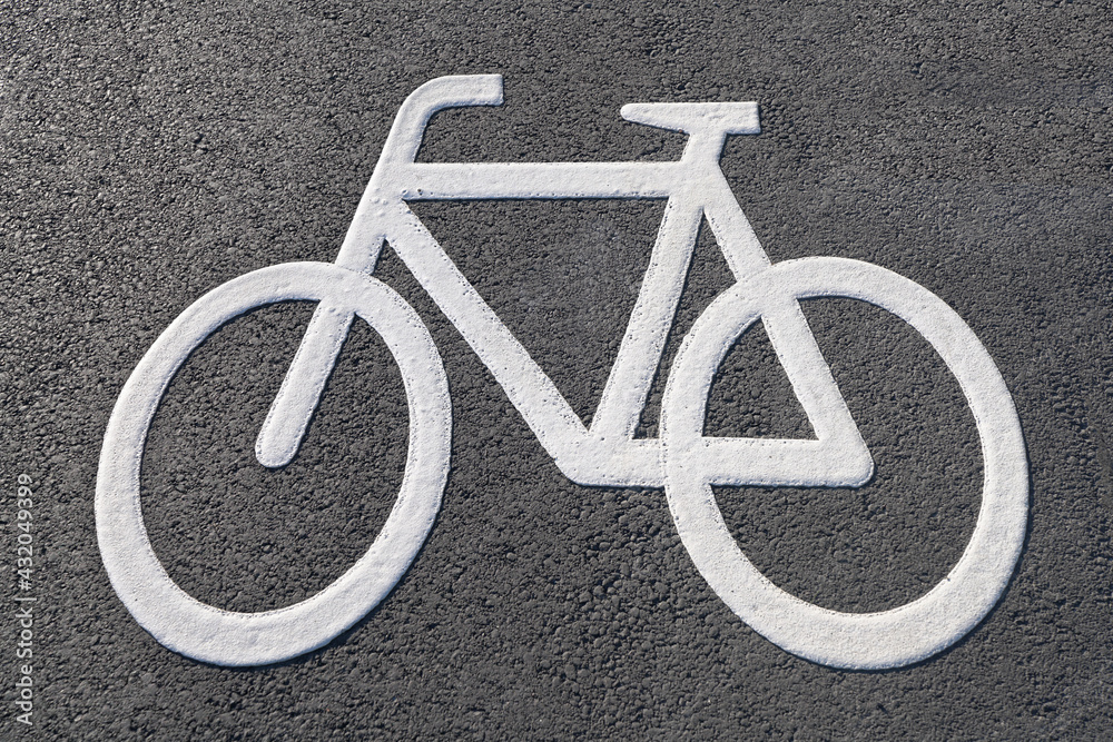 Fahrrad Zeichen auf Strasse Fahrrad Zeichen auf Strasse