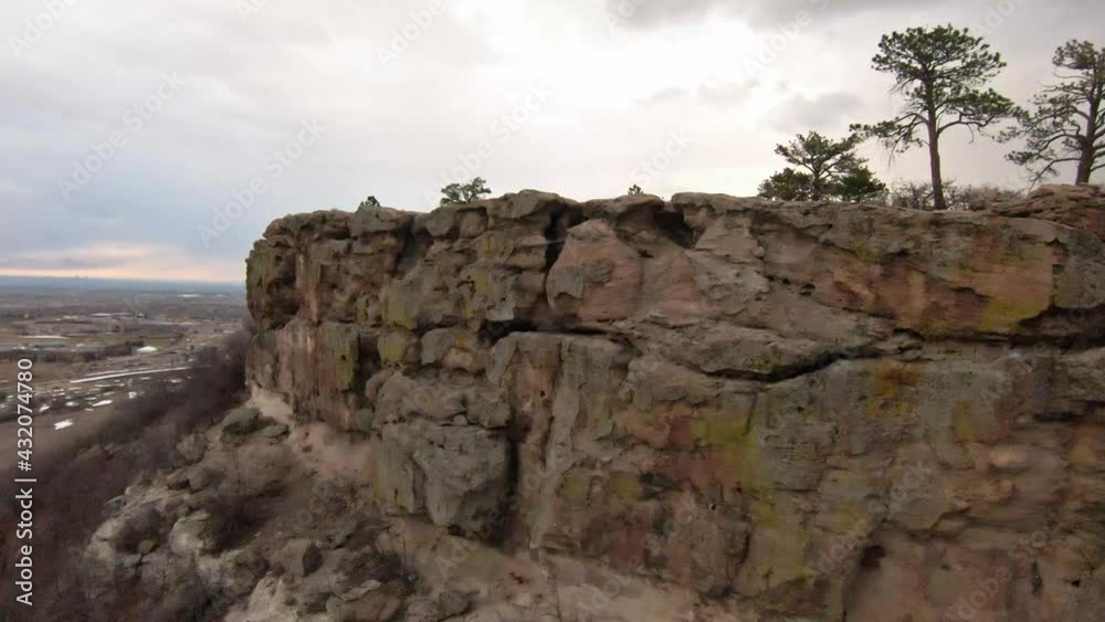 Turning and approaching large rock formation. Capture made with FPV drone. Turning and approaching large rock formation. Capture made with FPV drone.