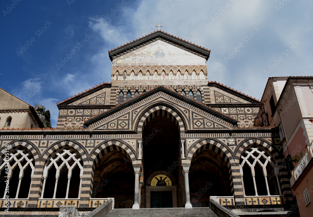 DUOMO DI AMALFI,ITALIA,4 MAGGIO 2021. DUOMO DI AMALFI,ITALIA,4 MAGGIO 2021.