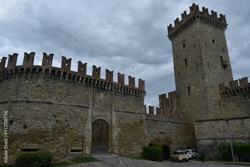 Castello di Vigoleno