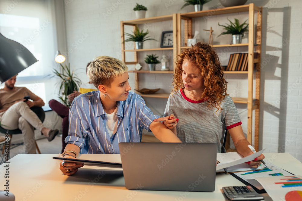 Digital tech has changed the face of business Digital tech has changed the face of business