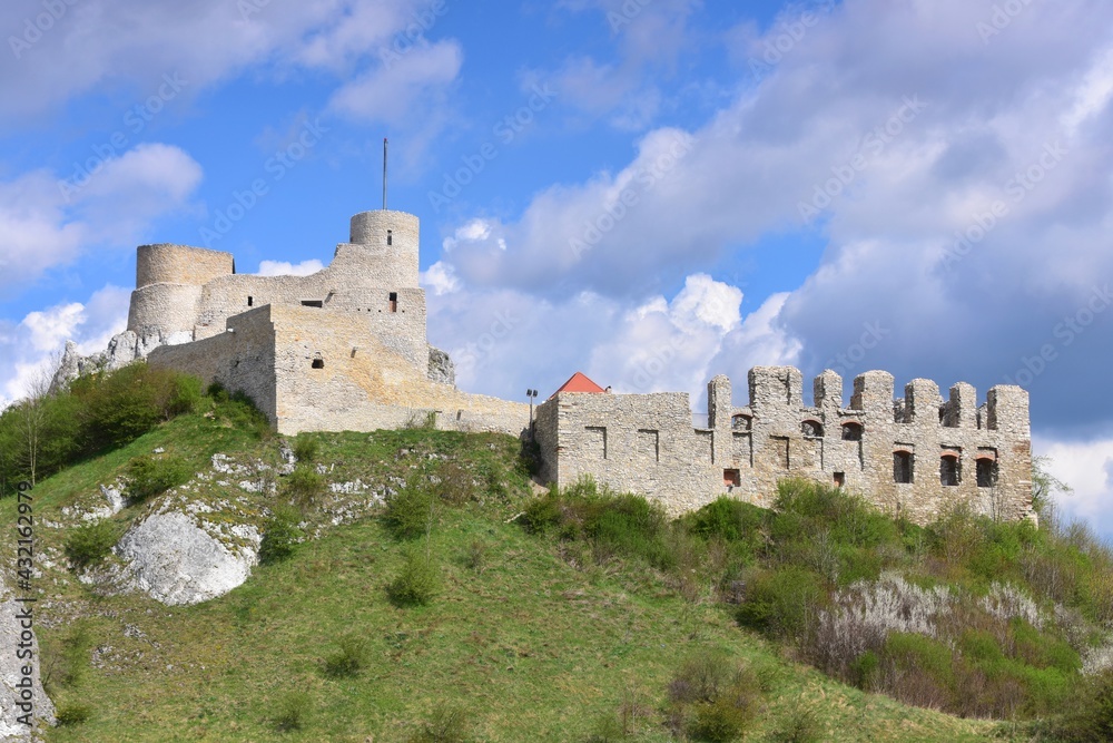 Rabsztyn Castle, Trail of the Eagles' Nests, Olkusz, Poland heritage,