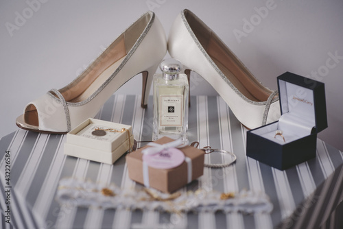Canvas Print Bridal accessories and shoes displayed on a hatbox