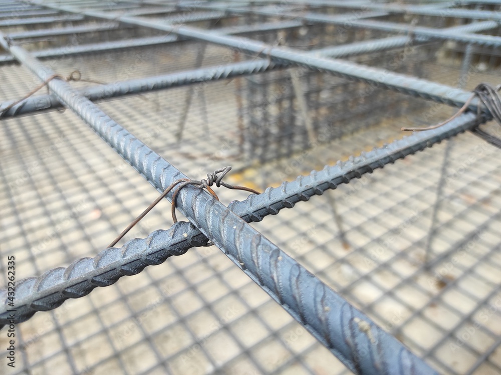 Top Reinforcement bar of footing. Two steel bar bounding with binding ...