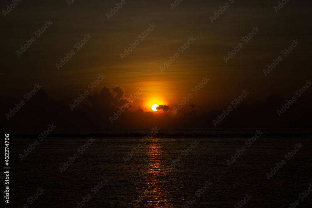 Naklejka premium sunrise in bali