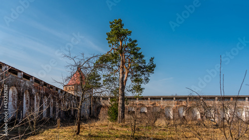 Ancient walls and temples of the Borisoglebsky Monastery, located in the Yaroslavl region of Russia. © Andrey Nikitin