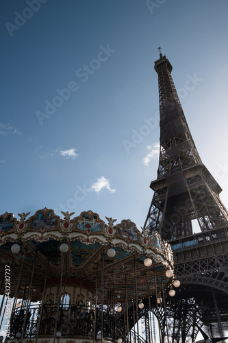 Carrousel parisien