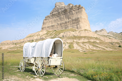 Old carriage in Scotts Bluff National Monument, Nebraska, USA, historic Oregon Trail