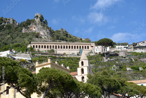 PAESAGGIO URBANO,AMALFI,SUD ITALIA,4 MAGGIO 2021.