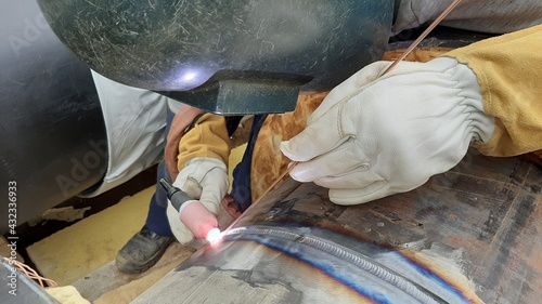 Welder, Welding, TIG Welder, Schweißer, Rohrschweißer, Pipe Welder, Steel Welder, Stahlschweißer, Worker, Work