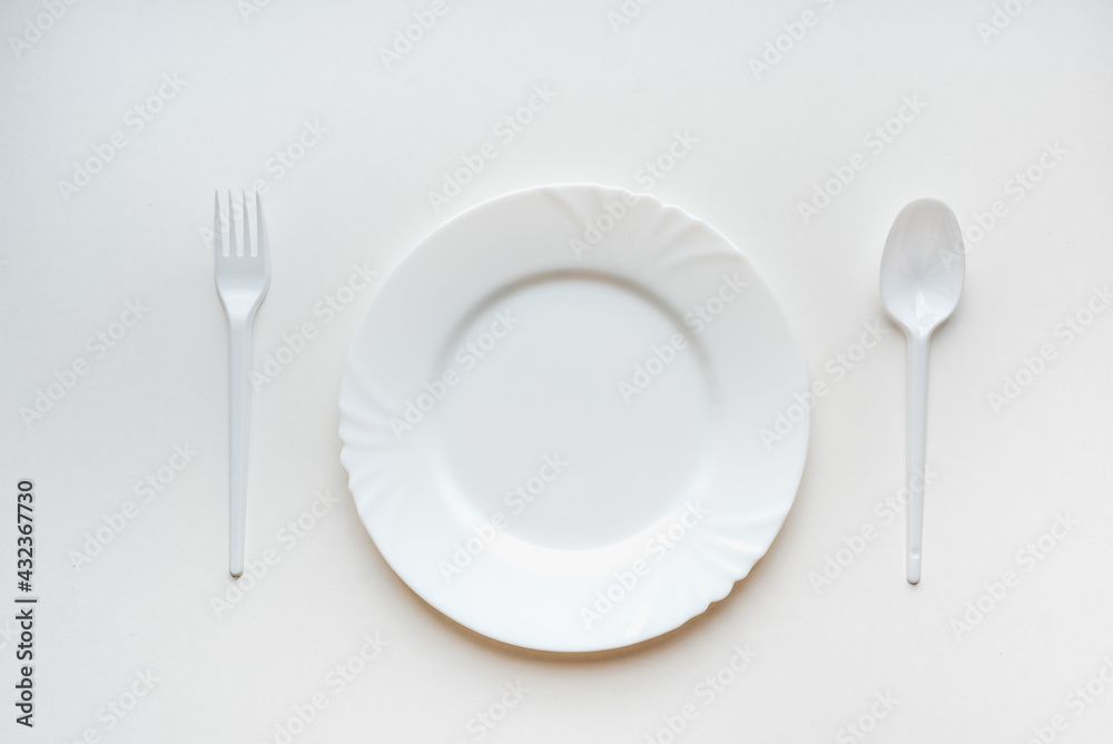 table setting, disposable tableware, white tableware table setting, disposable tableware, white tableware
