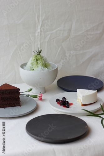 cafe dessert 
