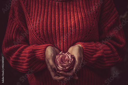 Zeit bringt Rosen, aber auch Dornen.

