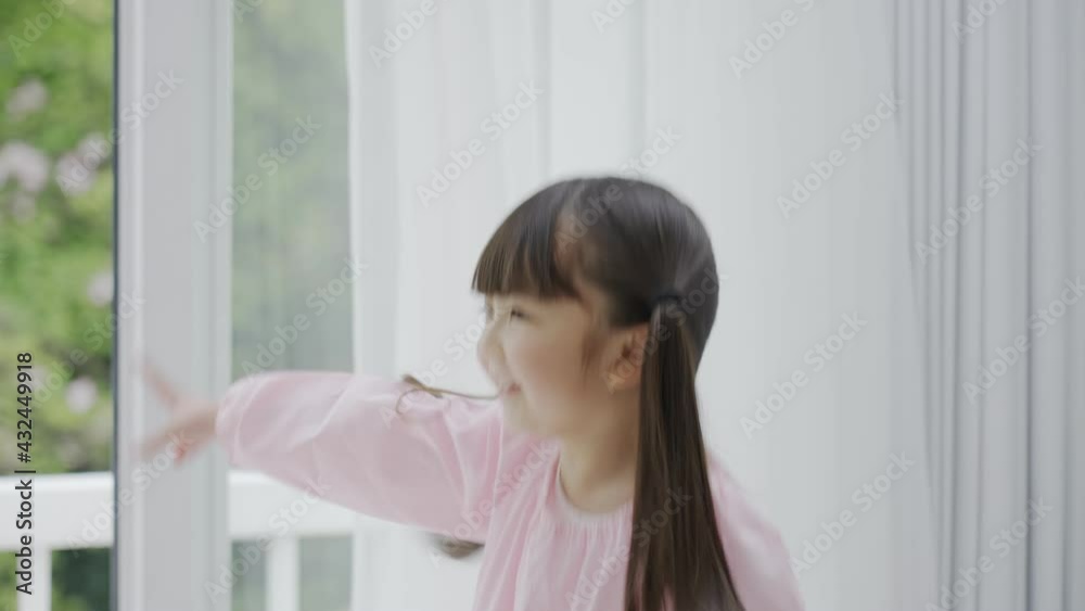幼稚園、保育園、園児、子供、育児、子育て、ジャンプ 幼稚園、保育園、園児、子供、育児、子育て、ジャンプ