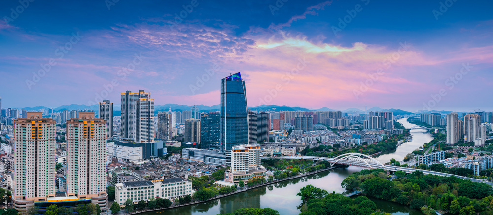 Naklejka premium Urban scenery on both sides of Shiqi River, Zhongshan City, Guangdong Province, China