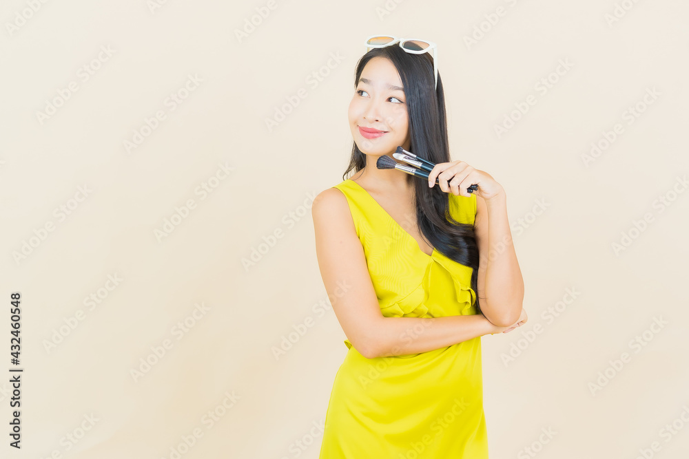Portrait beautiful young asian woman with cosmeti make up brush Portrait beautiful young asian woman with cosmeti make up brush
