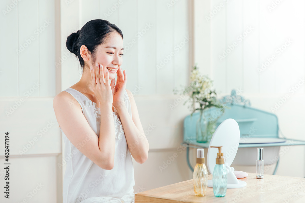 化粧水・美容液・乳液
