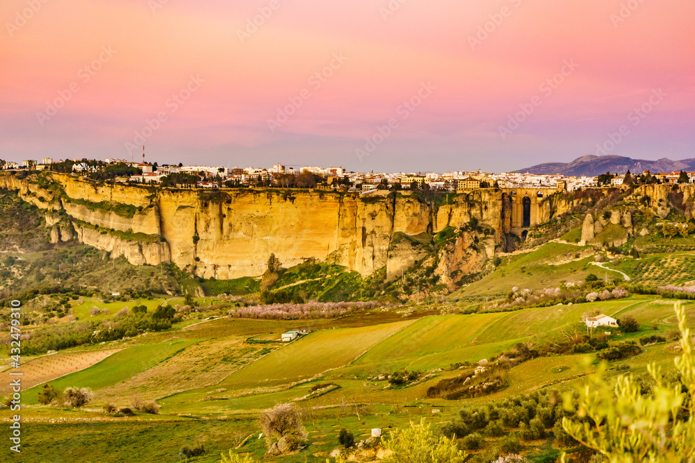 Naklejka premium Ronda town and valley, Andalusia, Spain.
