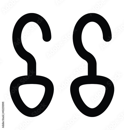 Earrings 