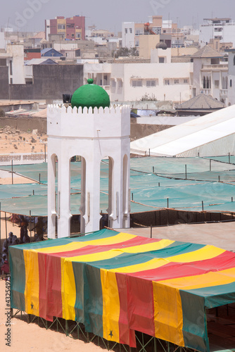 Mezquita Mausoleo de Seydina Limamou Lahi Al Mahdi en la costa de Yoff  en Dakar, Senegal photo