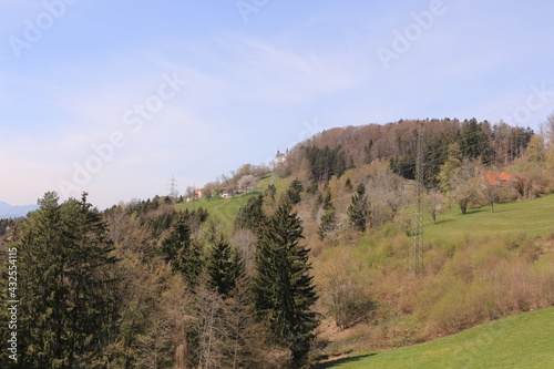 Blick auf die römisch- katholische Basilika zur heiligen Dreifaltigkeit und zum heiligen Michael auf in der Gemeinde Sonntagberg in Niederösterreich  photo