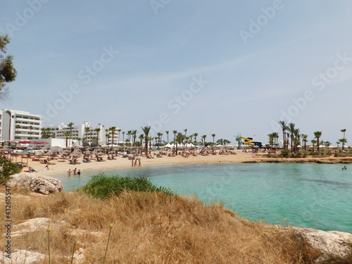 Fototapeta Naklejka Na Ścianę i Meble -  azure water on nissi beach. ayia napa. cyprus. April 2021