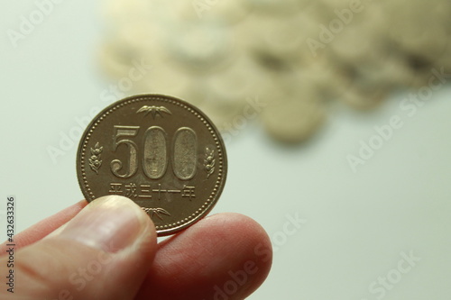 手に取った500円玉