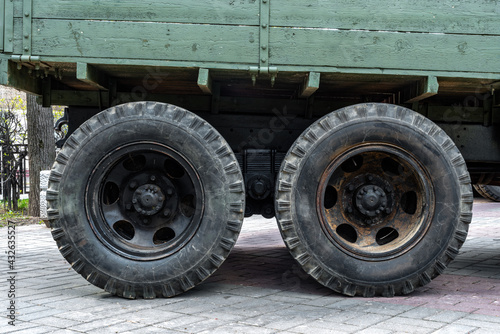 military truck wheel zis 6
