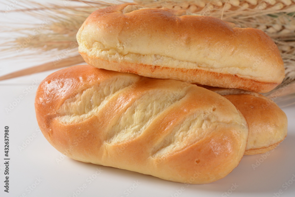 French baguette. Fresh mini baguettes with crispy Golden crust French baguette. Fresh mini baguettes with crispy Golden crust