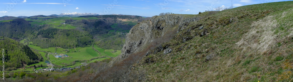 Sentier de la Roche Nité -Valbeleix - Auvergne