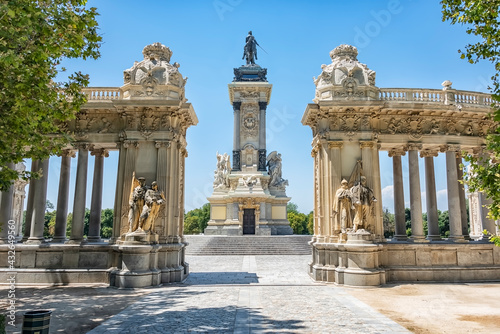Monument to Alfonso XII in Madrid photo
