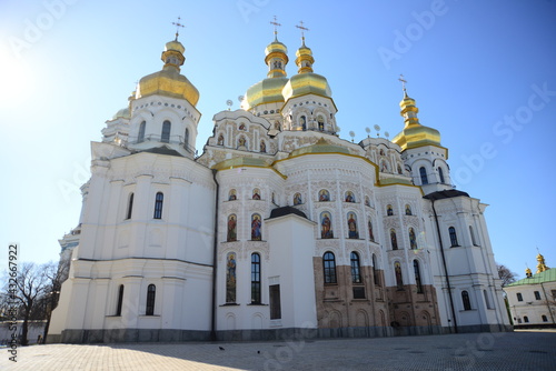 Great Lavra bell tower and Uspenskiy Sobor Cathedral in Kiev, Ukraine © Moonhonor