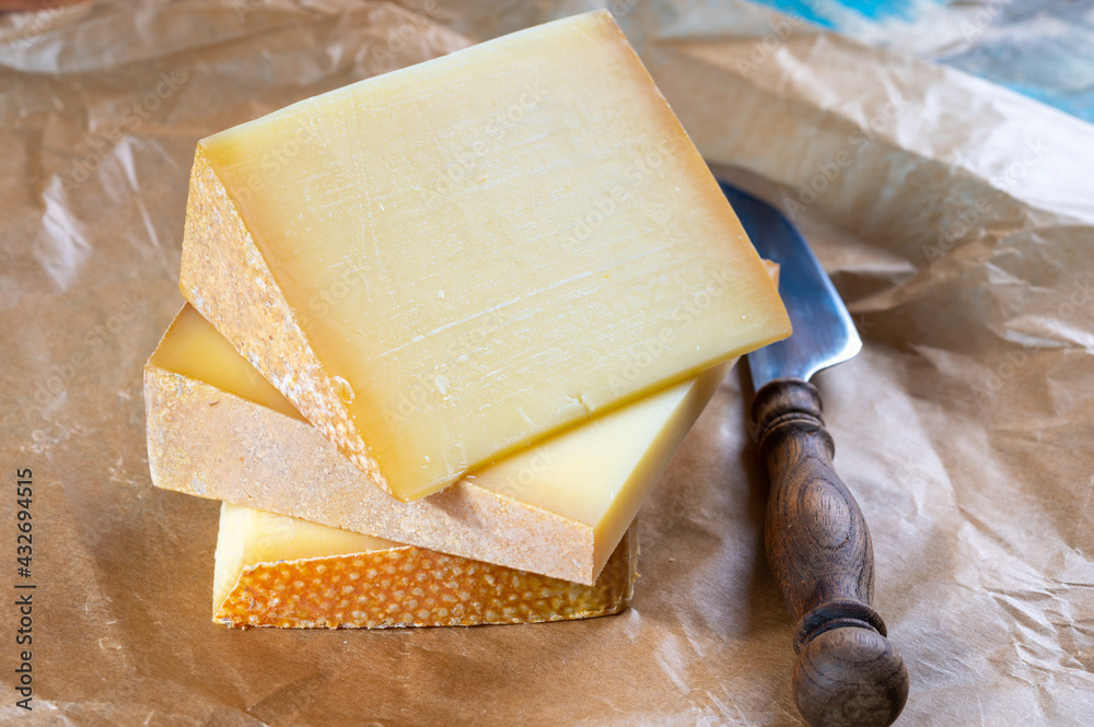 Cheese collection, French comte and Swiss gruyere cheeses StockFoto
