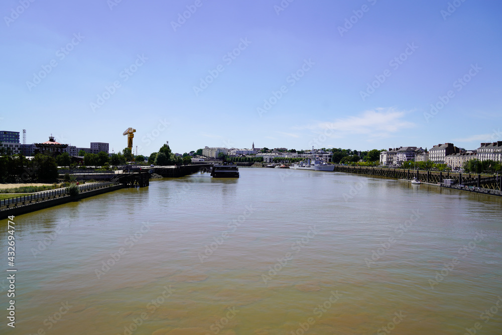 Loire River flows through the city of Nantes