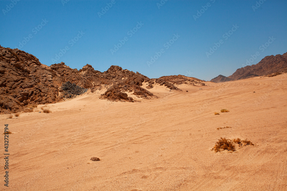 deserted, mountain sand in egypt