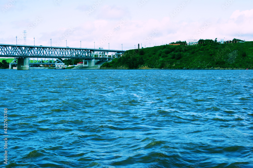 Khabarovsk bridge and Amur river_01