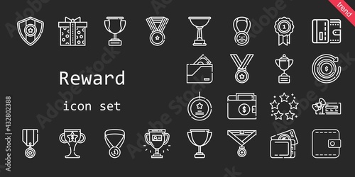 reward icon set. line icon style. reward related icons such as supermarket gift, wallet, voucher, medal, best seller, best, trophy, refund