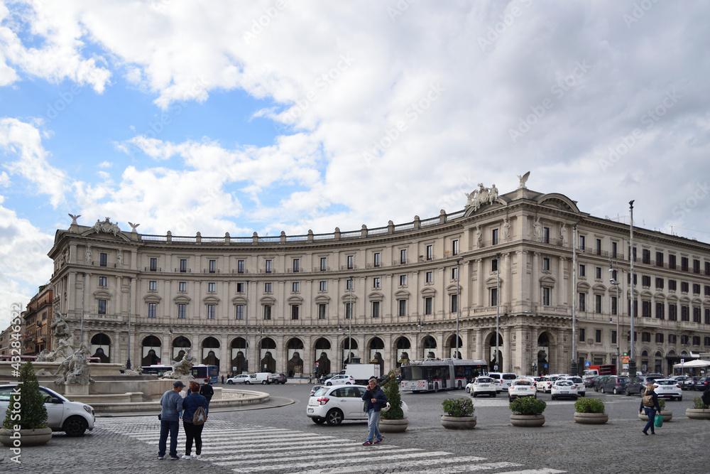 Obraz premium Piazza della Repubblica, Viminal Hill, Termini station - Rome, Lazio, Italy, Europe