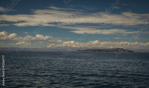 Isla del Sol, Lago Titicaca, Bolivia © christian