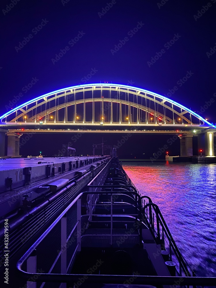 Fototapeta premium bridge at night