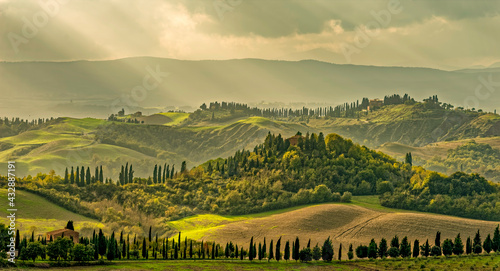 Toscana Landschaft Italien photo