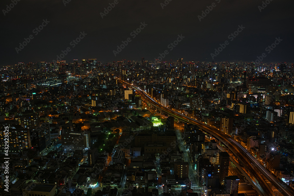Osaka Skyline bei Nacht Japan