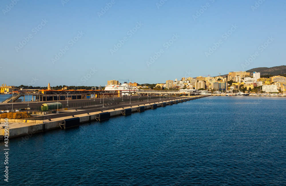 A new pier has been built in the seaport of Palma de Mallorca.