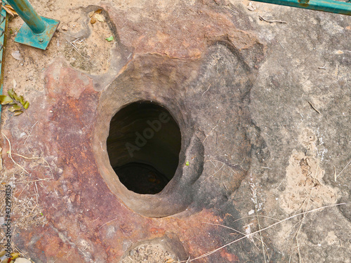 Amazing stone hole the hole is like a pot is a natural hole. The hole is the largest group in Thailand. There are no less than 16 holes with many sizes ranging from 40 -300 cm wide mouth - 10 m. deep