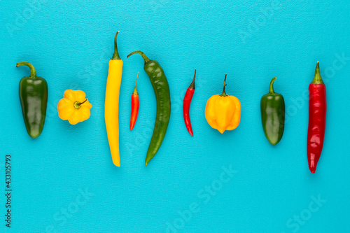 Fotografia Red hot chili peppers pattern texture background.