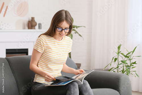 Young woman wearing eyeglas...