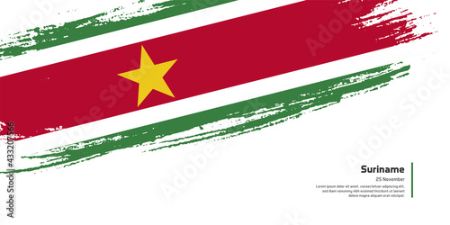 Foto Creative hand drawing brush flag of Suriname country for special independence da