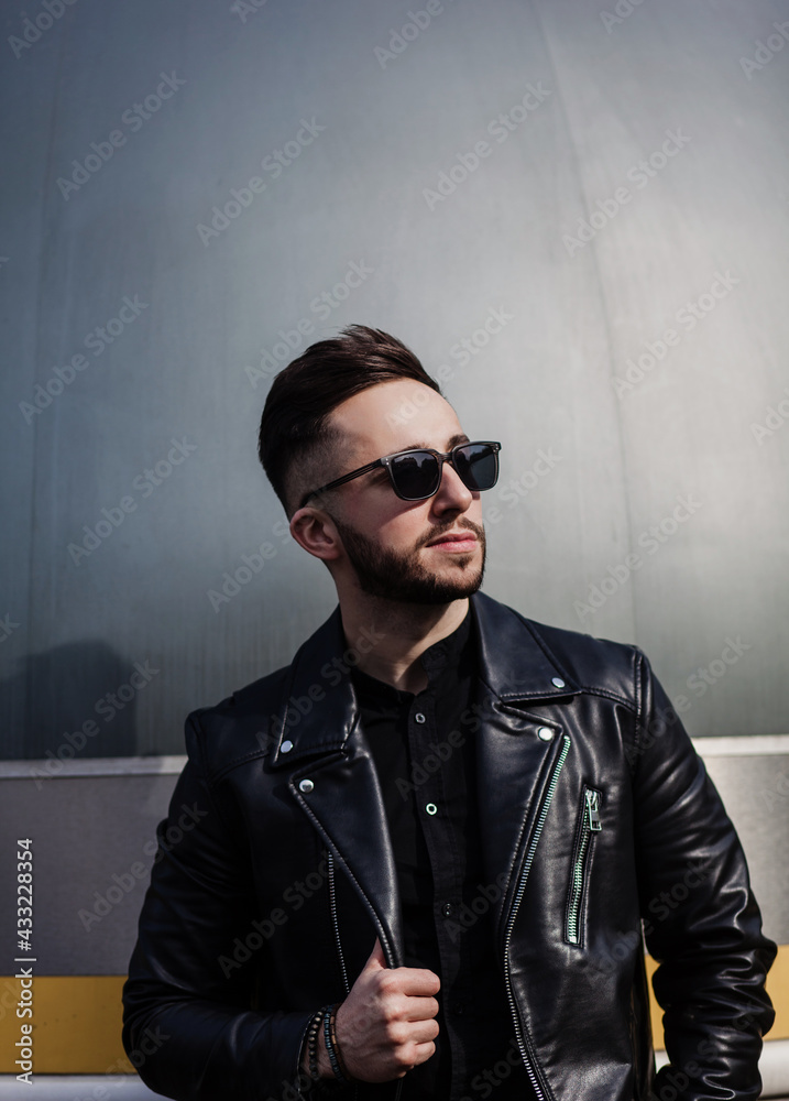 Obraz premium Stylish fashion man