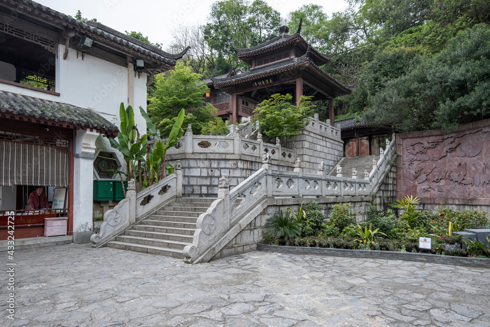 Yellow Crane Tower, located on Snake Hill in Wuhan Yellow Crane Tower, located on Snake Hill in Wuhan